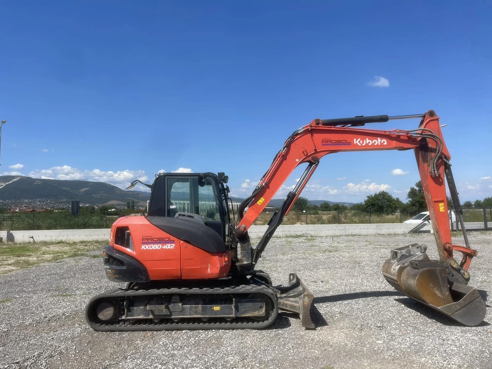 Багер Kubota kx-080/4