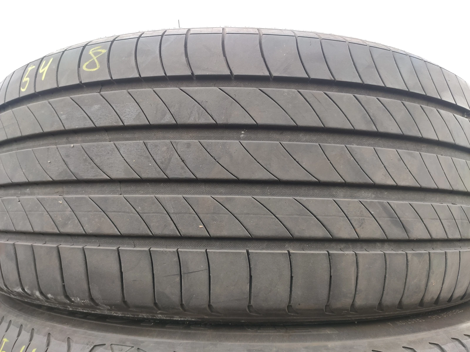  235/55R19 | Mobile.bg   1