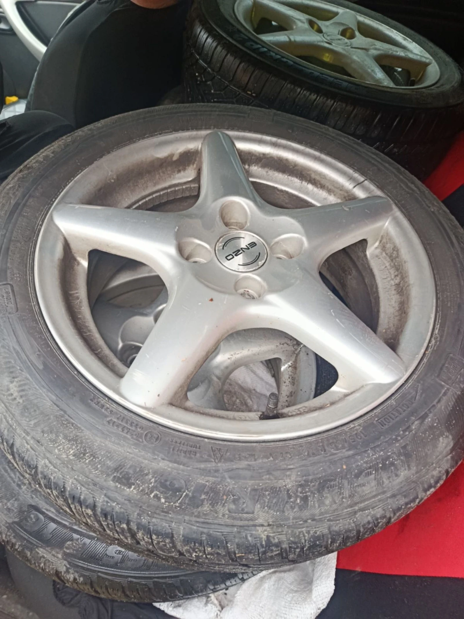 ���� � ������ 195/55R16 �� Dacia Sandero | Mobile.bg � ����������� 3