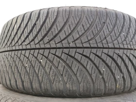      235/45R18