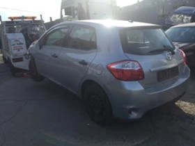 Toyota Auris 1.3i, снимка 7