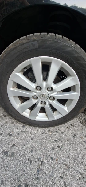 Toyota Auris, снимка 17