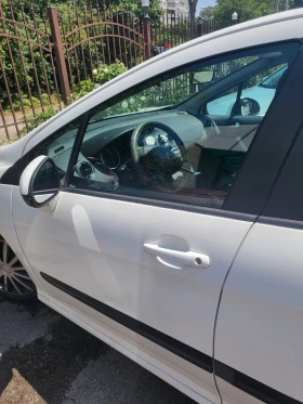 Peugeot 308, снимка 11