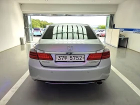 Honda Accord 2.4 9Th Generation, снимка 6