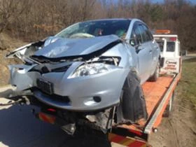 Toyota Auris 1.3i | Mobile.bg    6