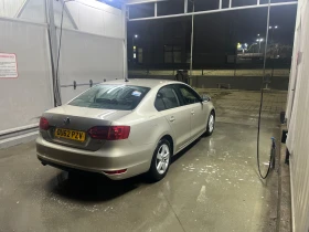 VW Jetta 1.6 105 кс, снимка 6