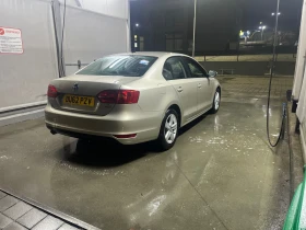 VW Jetta 1.6 105 кс, снимка 5