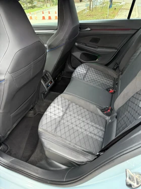 VW Golf 2.0TDI R-LINE PLUS/DSG/150/ГАРАНЦИЯ - 33000 € / 64542.39 лв. - 43018670 11