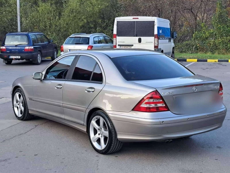 Mercedes-Benz C 220 C220 cdi, снимка 3 - Автомобили и джипове - 46848635