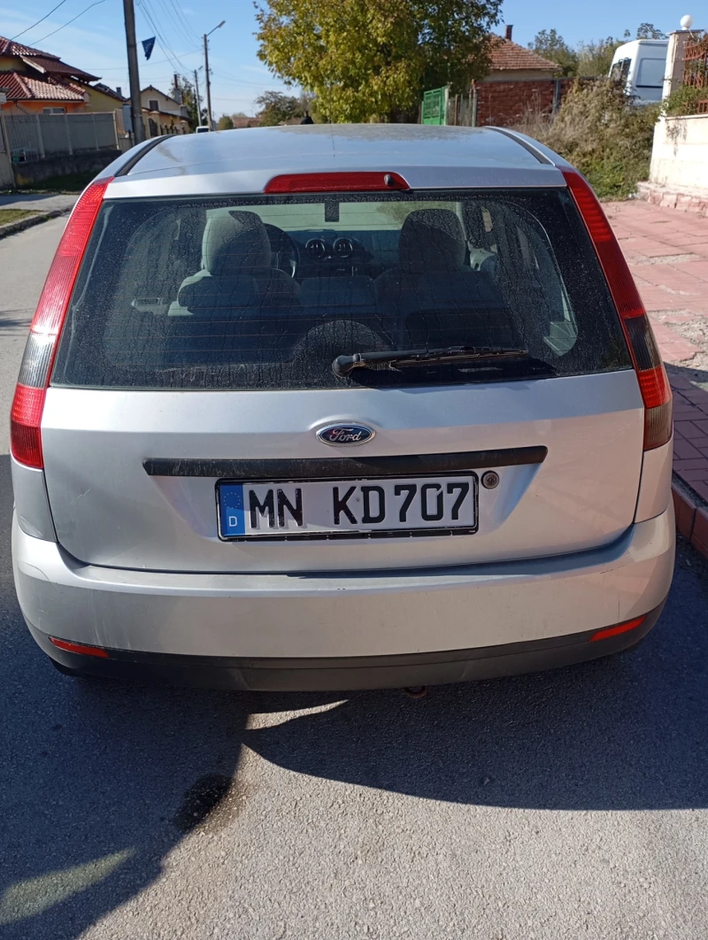 Ford Fiesta 1.3, снимка 2 - Автомобили и джипове - 47664800