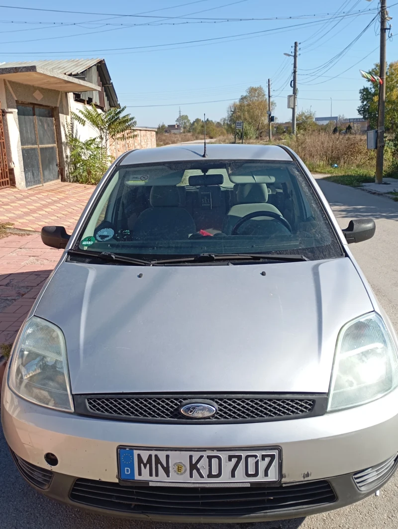 Ford Fiesta 1.3, снимка 1 - Автомобили и джипове - 47664800