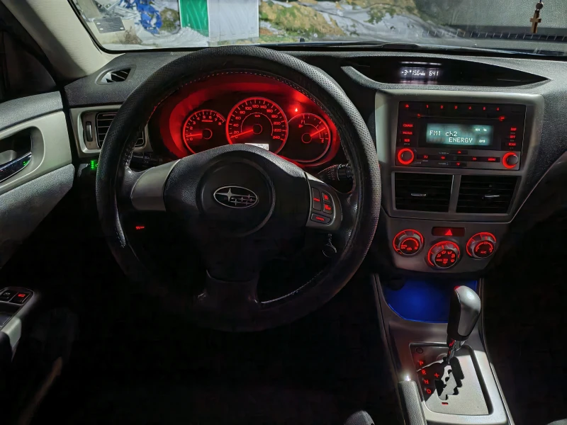 Subaru Impreza 2.0 Xenon, снимка 17 - Автомобили и джипове - 49245215