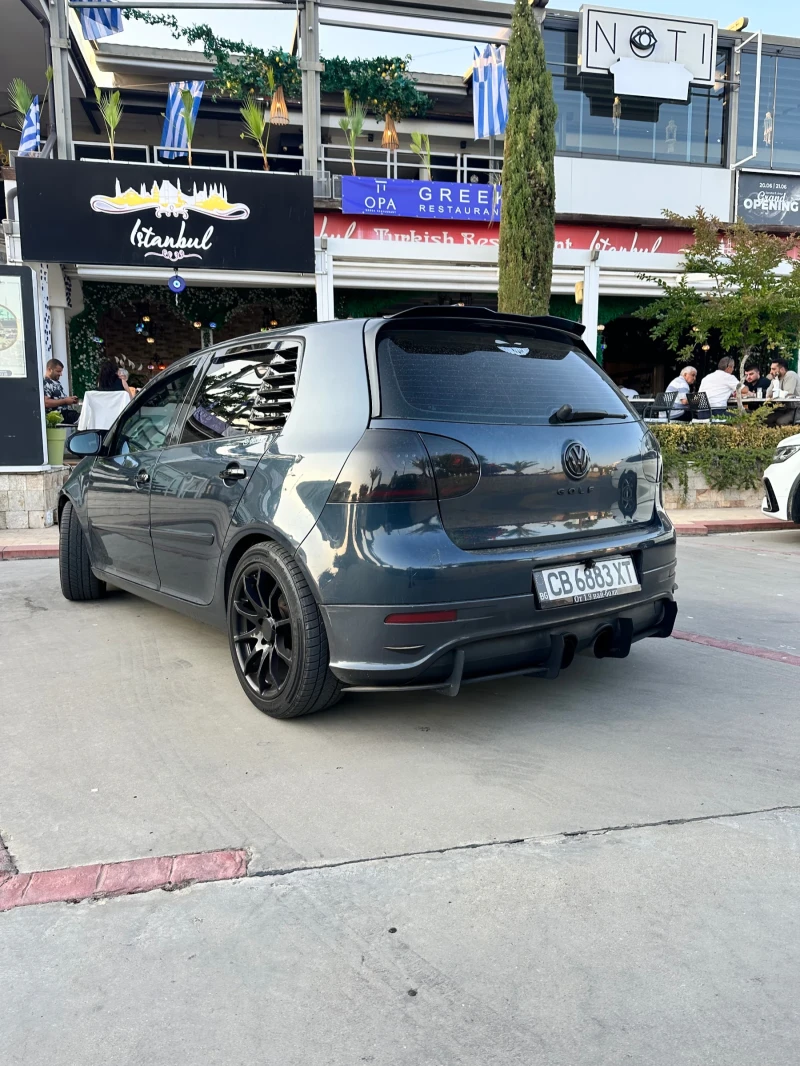 VW Golf, снимка 4 - Автомобили и джипове - 52173673