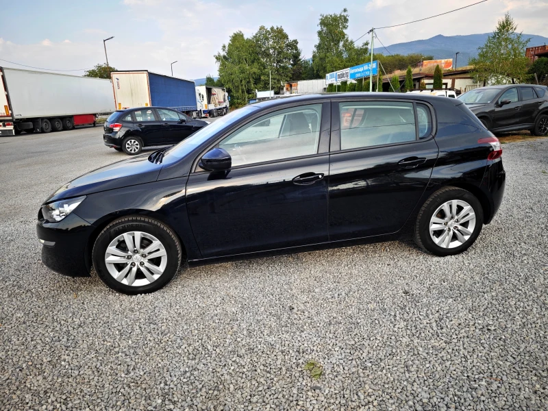 Peugeot 308 1, 2 129000км. , снимка 2 - Автомобили и джипове - 51351504