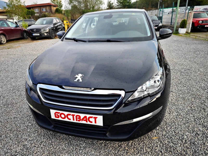 Peugeot 308 1, 2 129000км. 