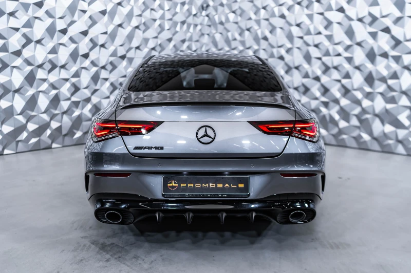 Mercedes-Benz CLA 35 AMG 4M Coupe* NightP* Alcantara, снимка 5 - Автомобили и джипове - 52197689