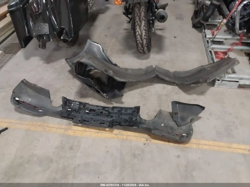 BMW 335 3.0L I-6 DI, DOHC, VVT, TURBO, 300HP All Wheel, снимка 4 - Автомобили и джипове - 53214956