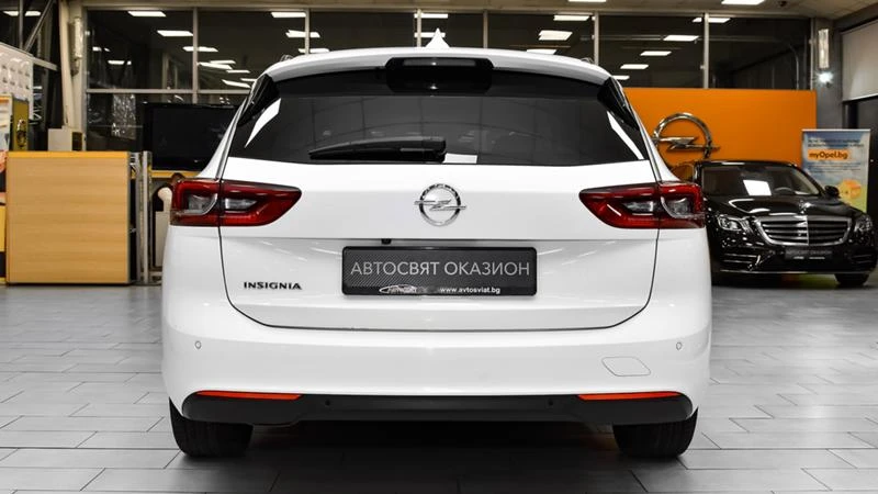 Opel Insignia Sports Tourer 1.6 CDTi Automatic - изображение 3