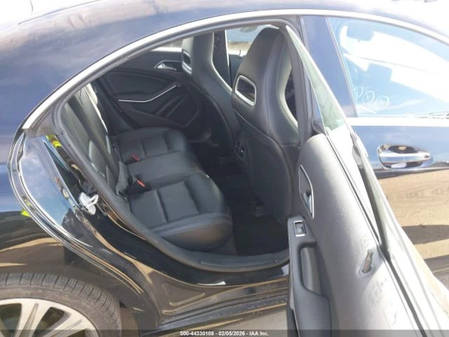 Mercedes-Benz CLA 250 108 000 КМ - изображение 8