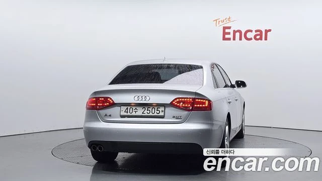 Audi A4, снимка 4 - Автомобили и джипове - 56081121