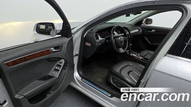 Audi A4, снимка 10 - Автомобили и джипове - 56081121