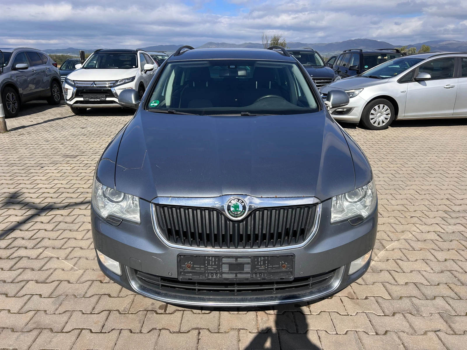 Skoda Superb 2.0TDI AVTOMAT/NAVI EURO 5 ЛИЗИНГ - изображение 3