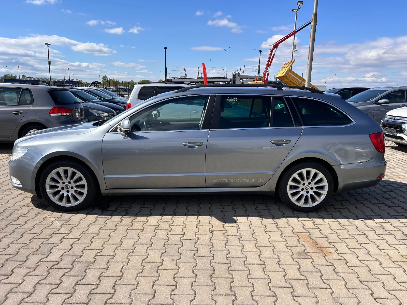 Skoda Superb 2.0TDI AVTOMAT/NAVI EURO 5 ЛИЗИНГ - изображение 9