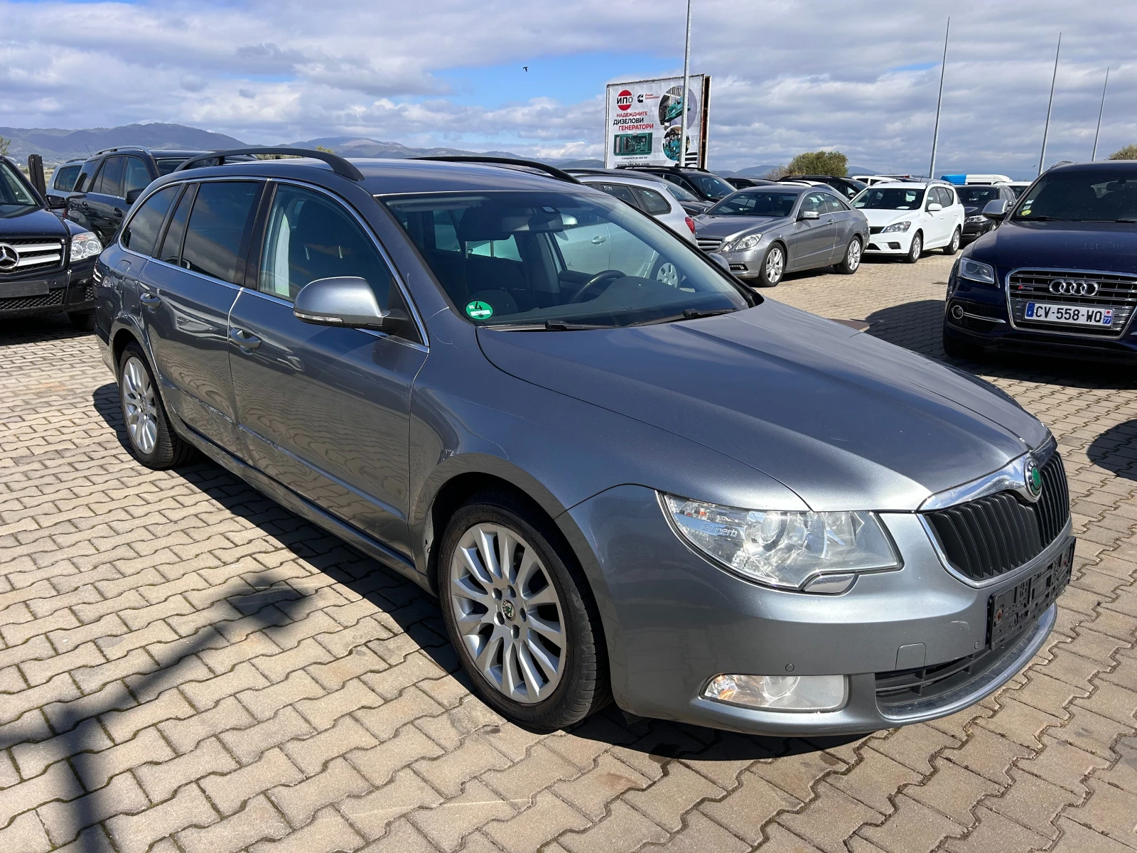 Skoda Superb 2.0TDI AVTOMAT/NAVI EURO 5 ЛИЗИНГ - изображение 4