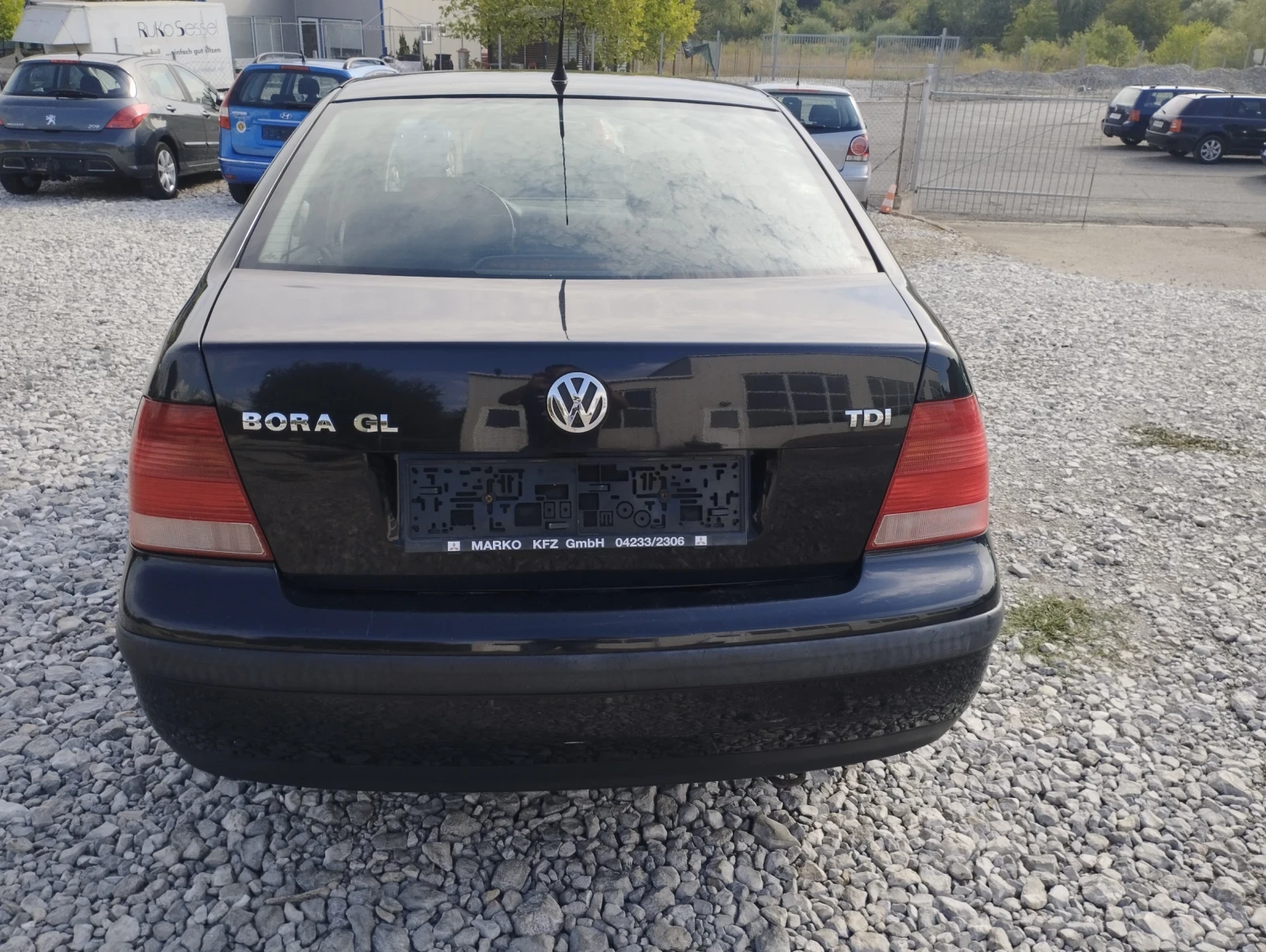 VW Bora 1.9-TDI* KLIMA*  - изображение 3