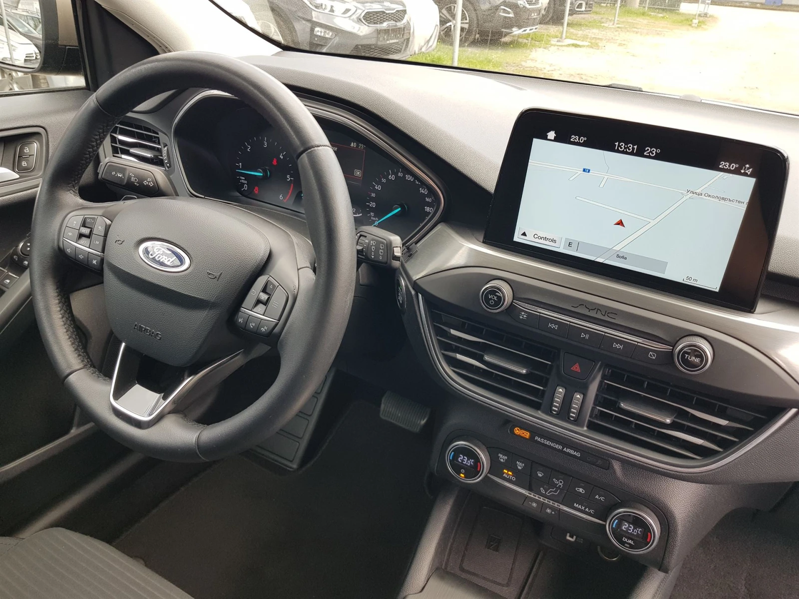 Ford Focus 1.5 TDCI Titanium - изображение 10