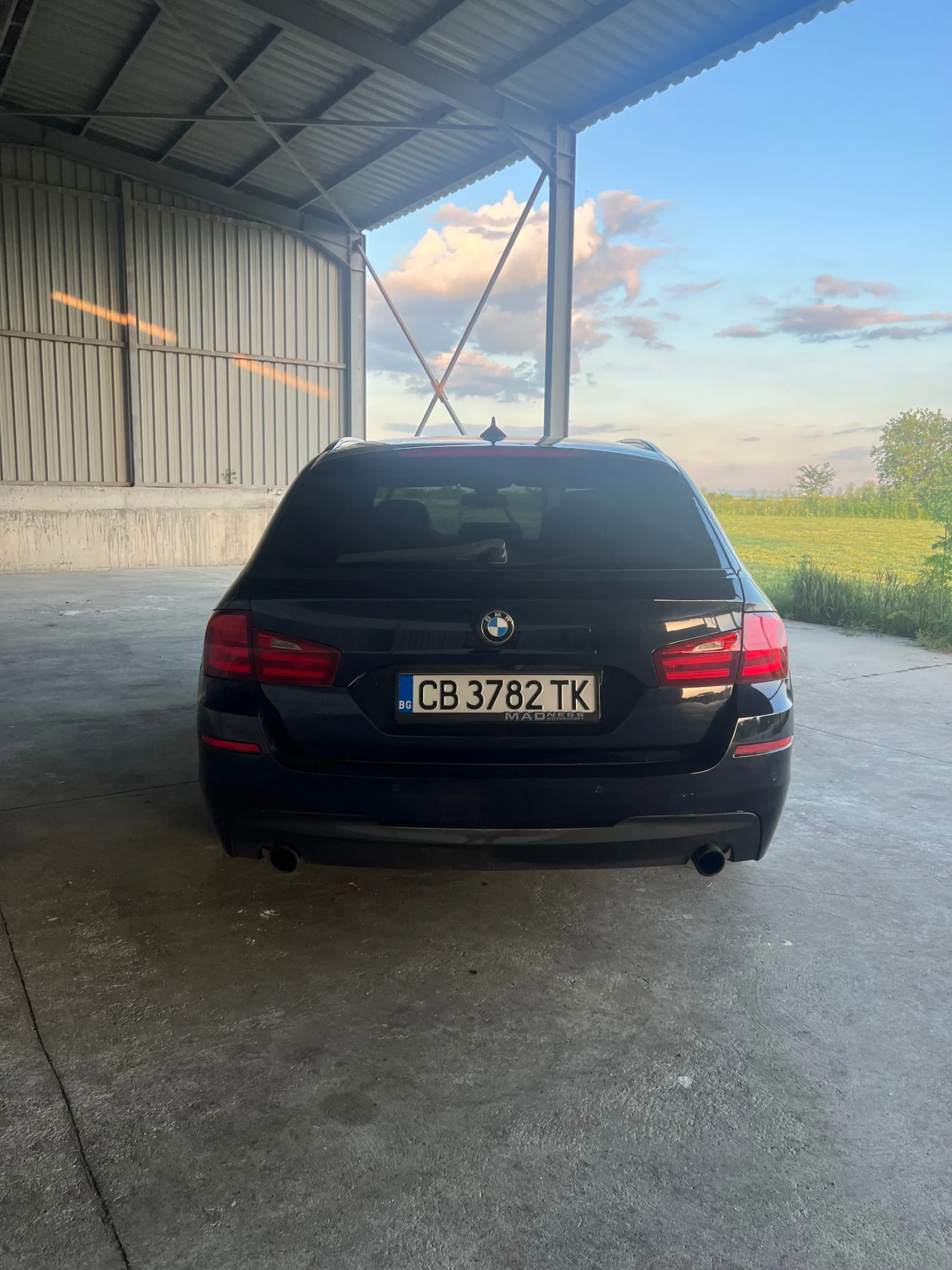 BMW 535 xDrive M-pack  - изображение 4
