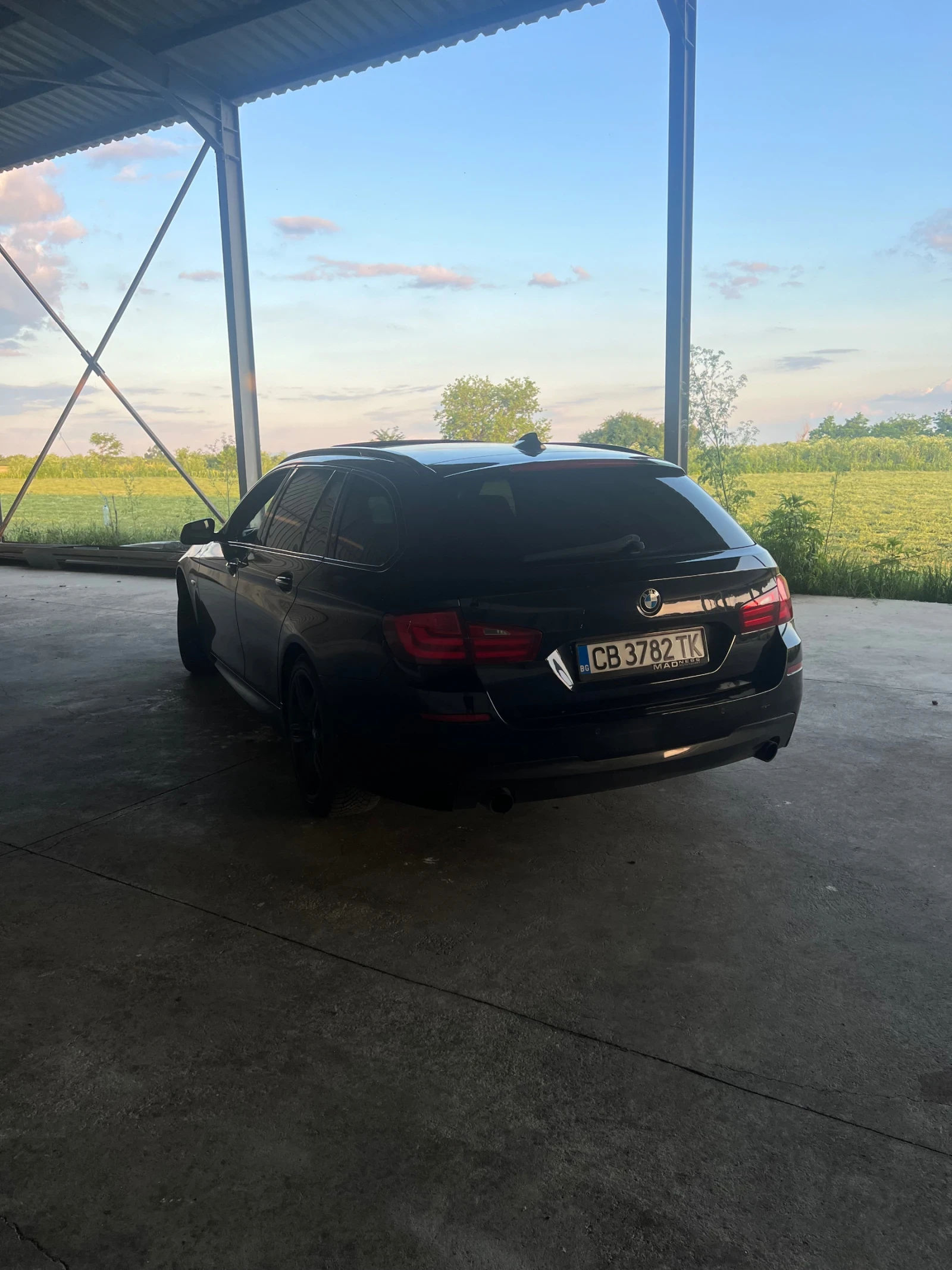 BMW 535 xDrive M-pack  - изображение 3