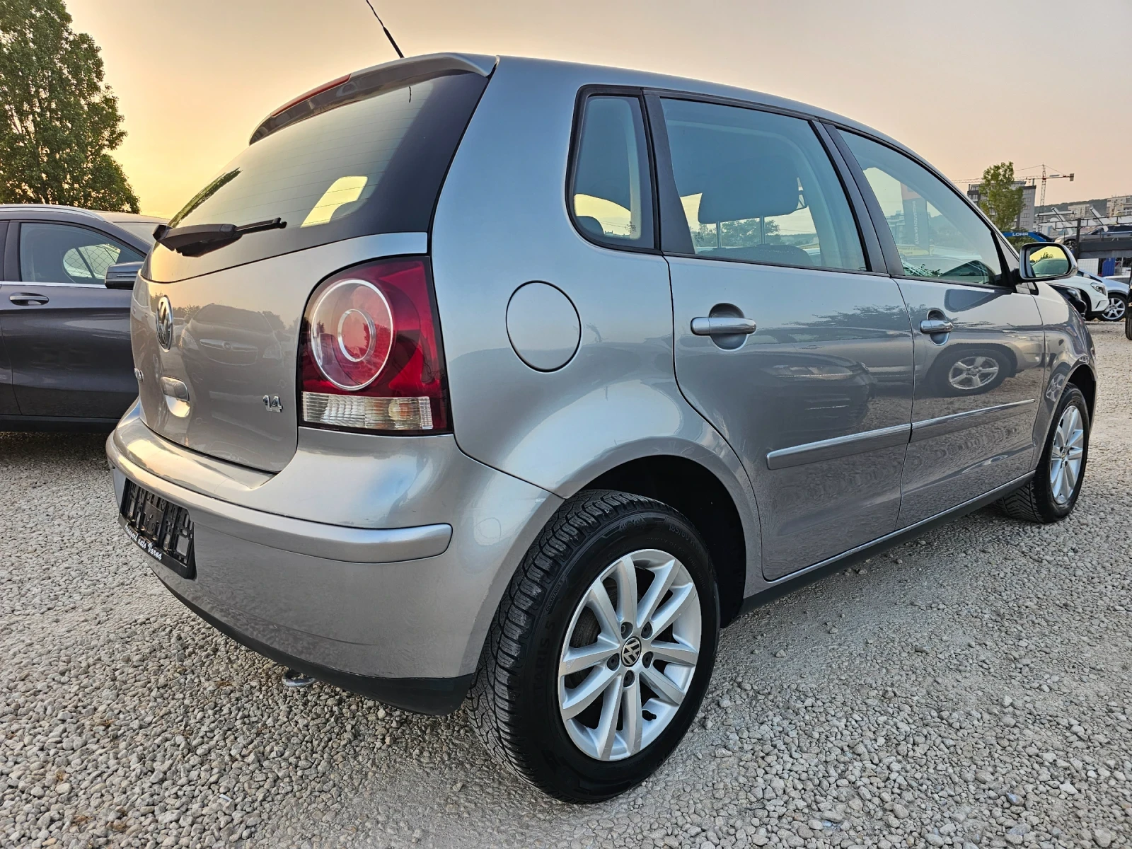 VW Polo 1.4i, 80к.с. - изображение 4