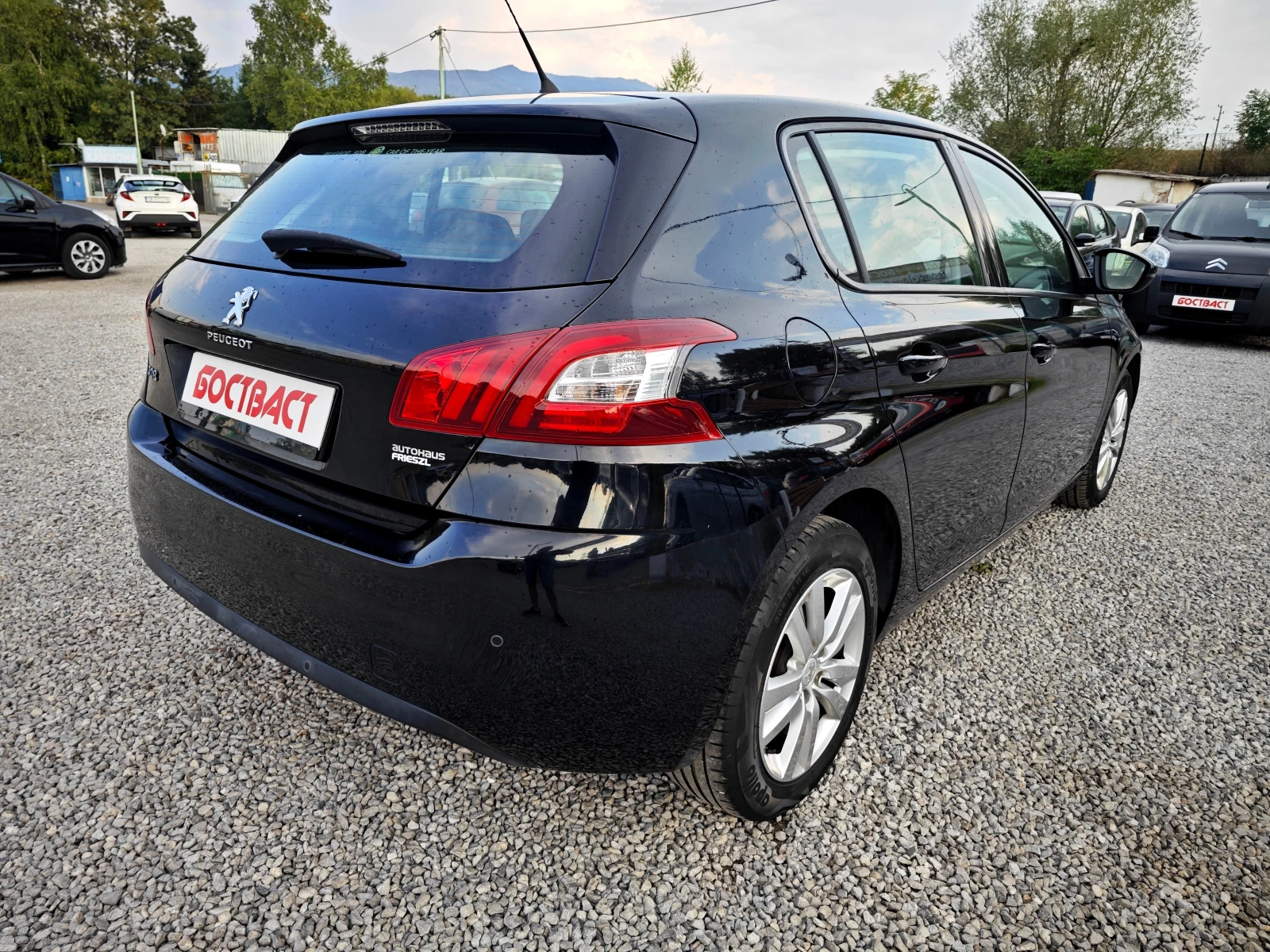 Peugeot 308 1, 2 129000км.  - изображение 5
