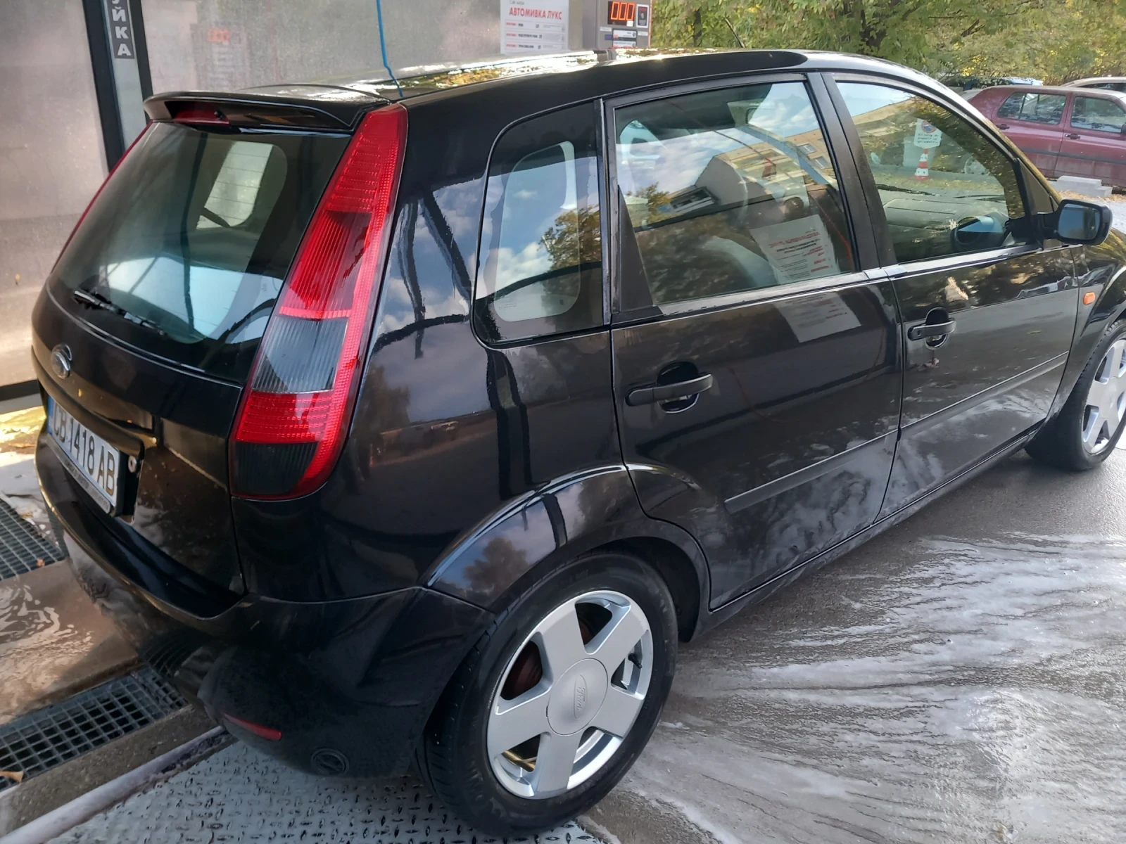 Ford Fiesta  - изображение 6