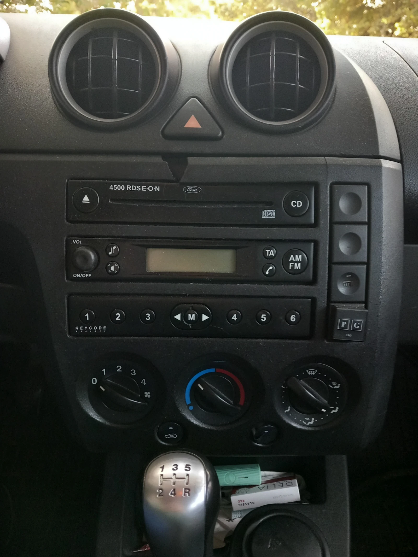 Ford Fiesta  - изображение 9