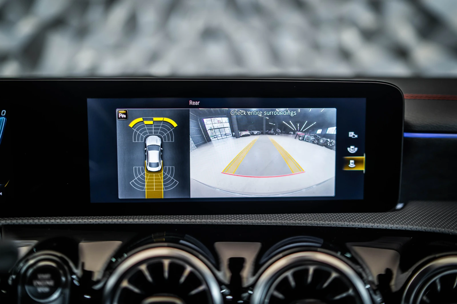 Mercedes-Benz CLA 35 AMG 4M Coupe* NightP* Alcantara | Mobile.bg   17