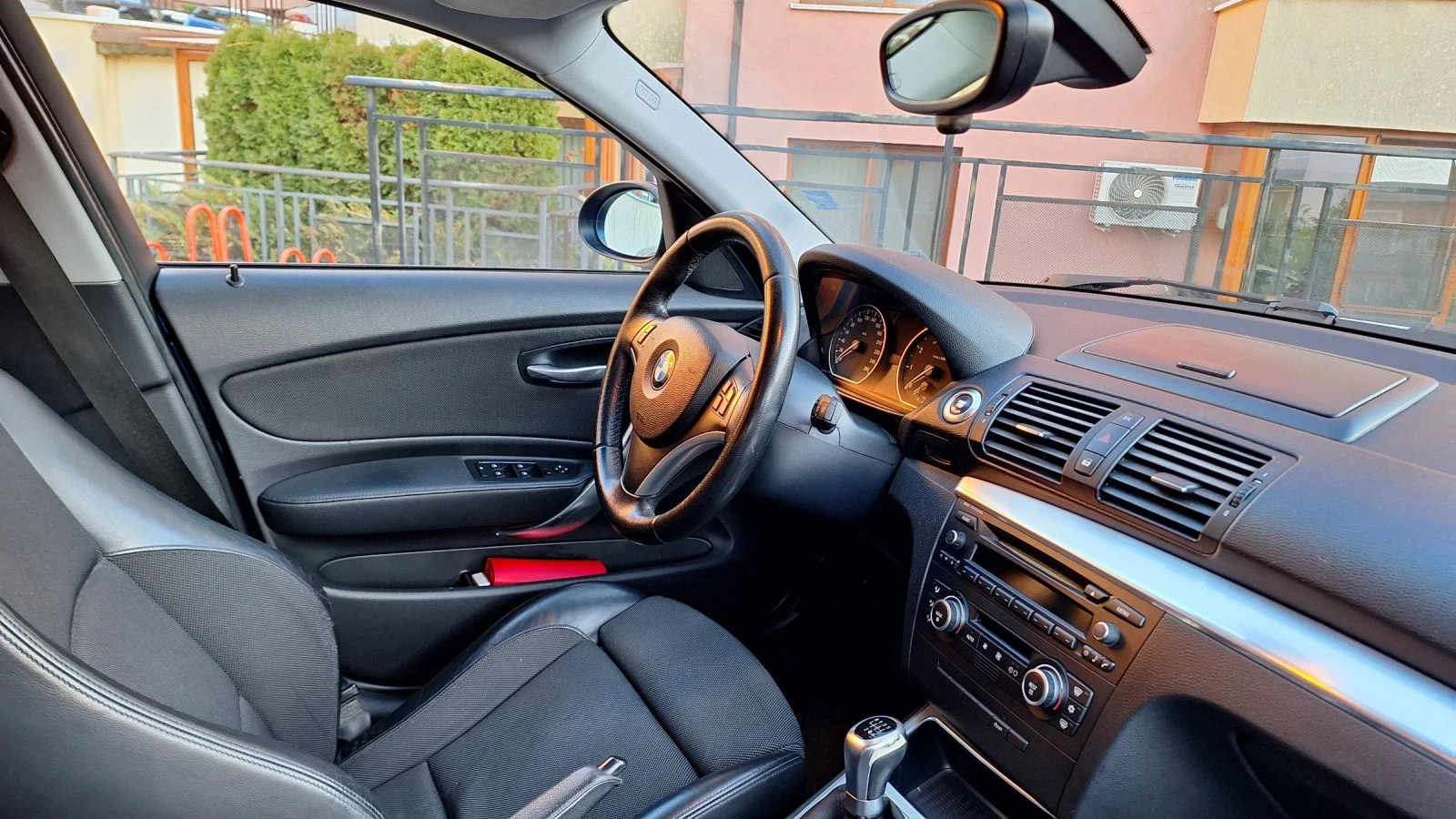 BMW 120  - изображение 5