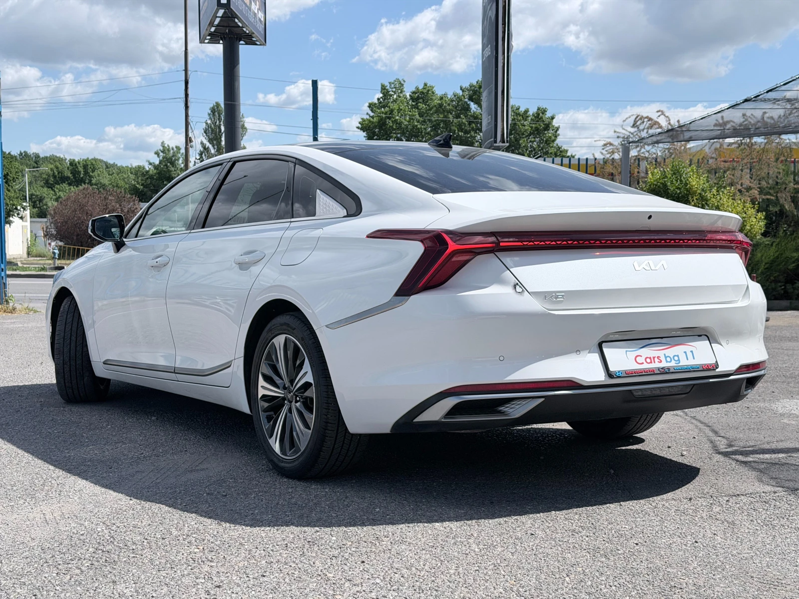 Kia K8 Гаранция, Сервиз, Резервни части Реални км, снимка 4 - Автомобили и джипове - 54436473