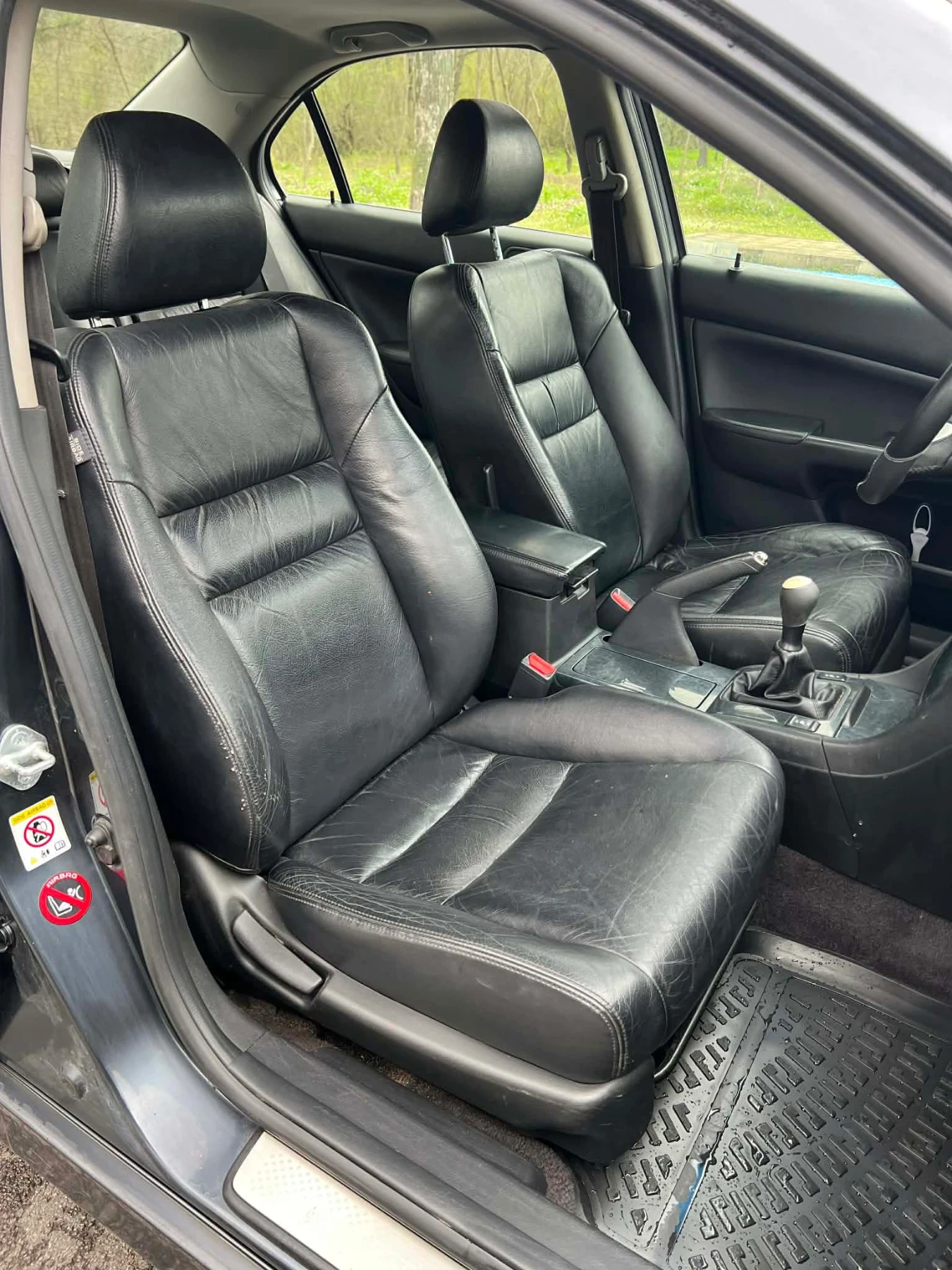 Honda Accord 2.2 i-CTDi, снимка 17 - Автомобили и джипове - 54120912