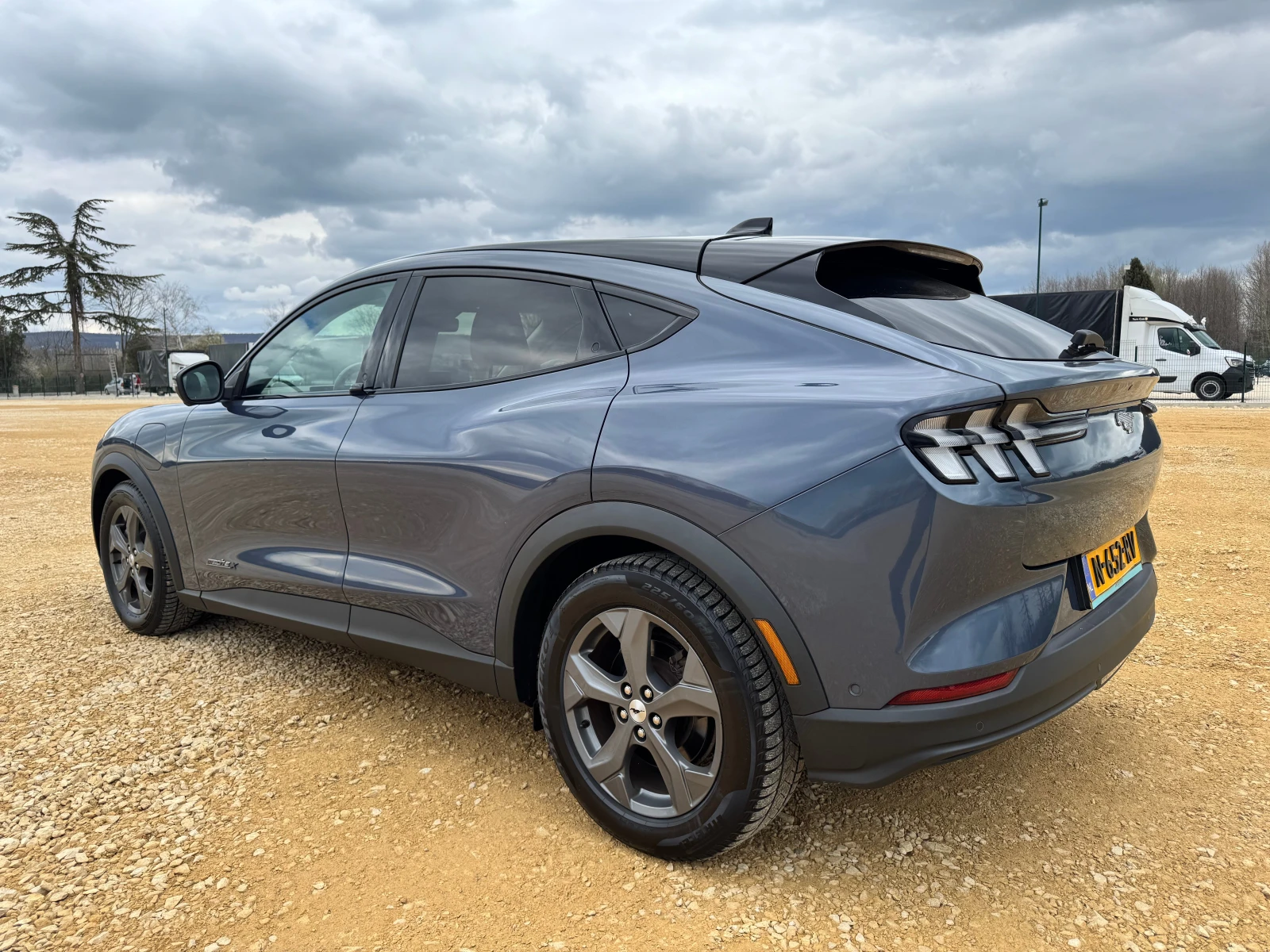 Ford Mustang Mach-E Premium 99 kWh, снимка 7 - Автомобили и джипове - 54159156