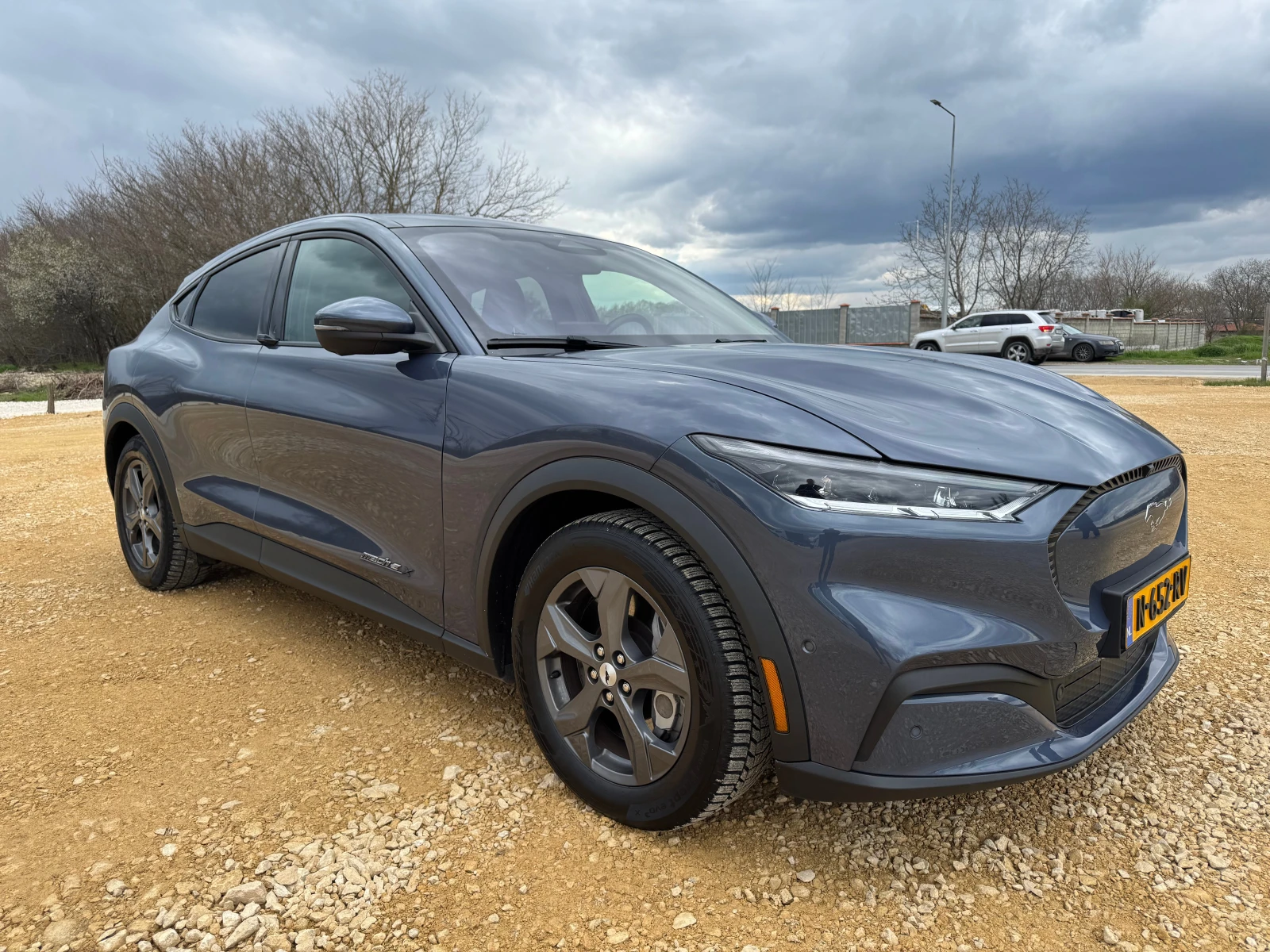 Ford Mustang Mach-E Premium 99 kWh, снимка 3 - Автомобили и джипове - 54159156