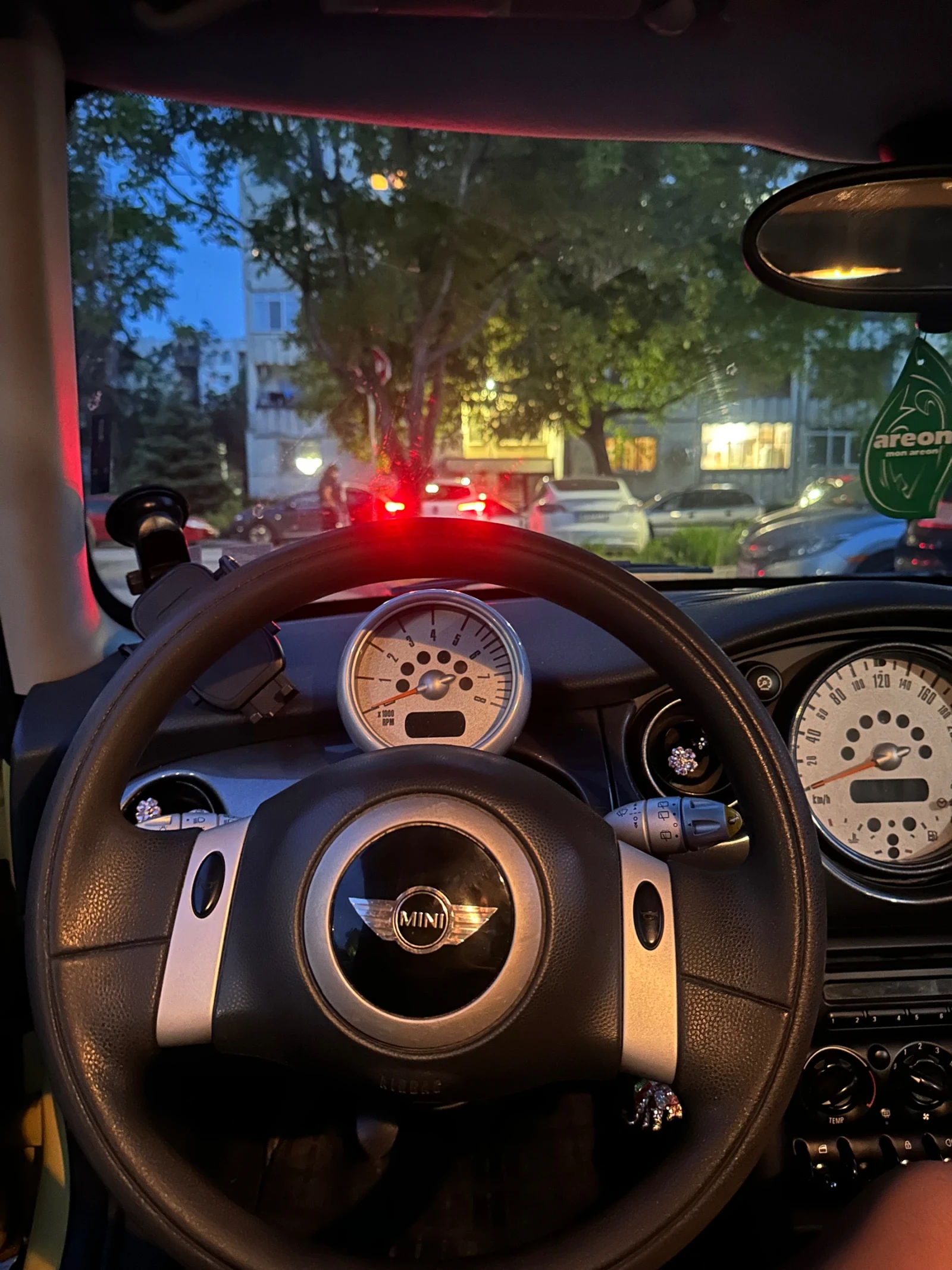 Mini One R50, снимка 8 - Автомобили и джипове - 54519078