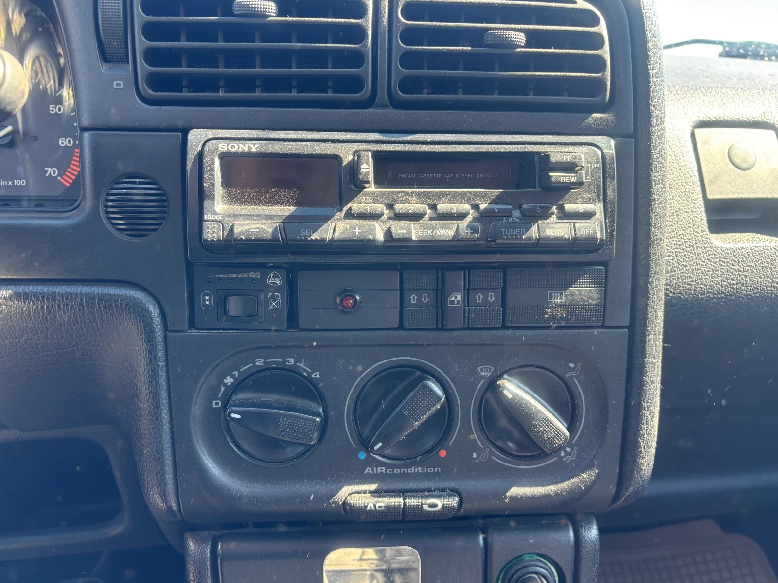 VW Passat 1.8mi+ ���  | Mobile.bg � ����������� 10