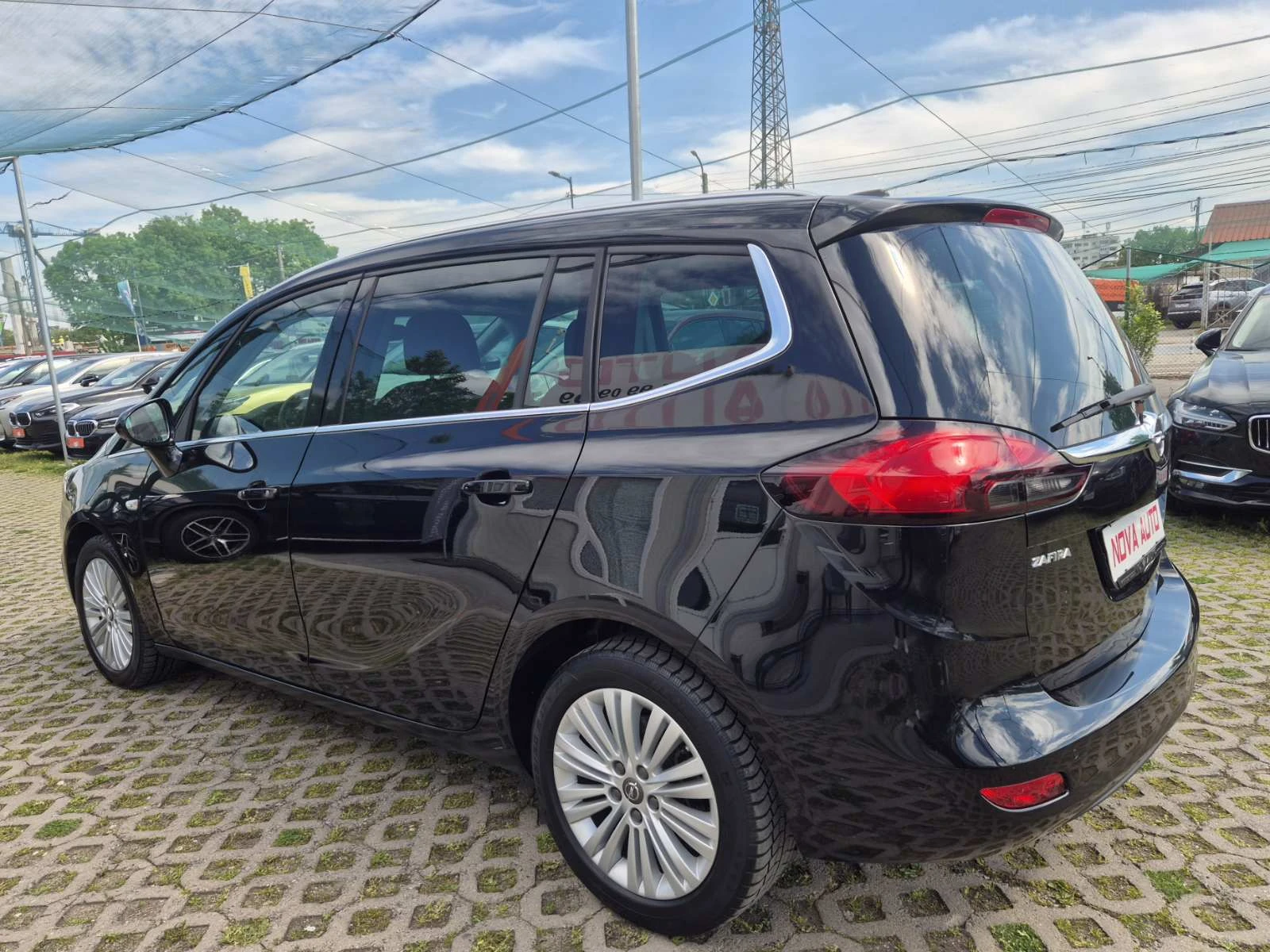 Opel Zafira 1.6CDTI-FACE LIFT-7 МЕСТА-183.000км, снимка 2 - Автомобили и джипове - 54562938