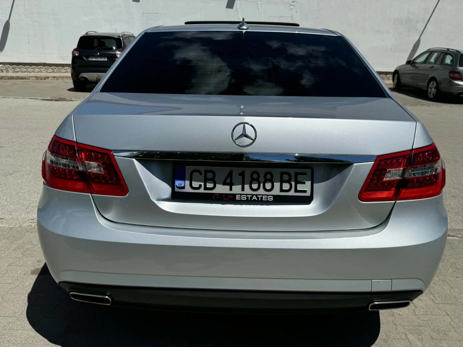 Mercedes-Benz E 350 Mercedes-Benz E350 AMG 160000 км, снимка 6 - Автомобили и джипове - 54905731