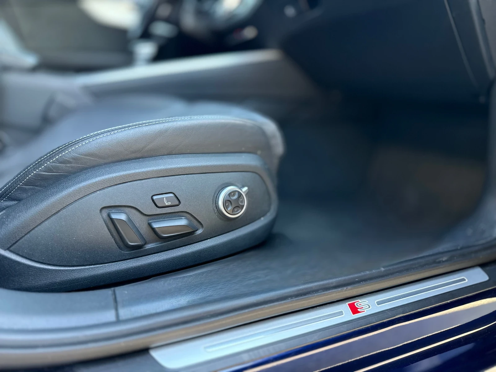 Audi A4 5.0ТDI COMPETITION, снимка 5 - Автомобили и джипове - 54965594