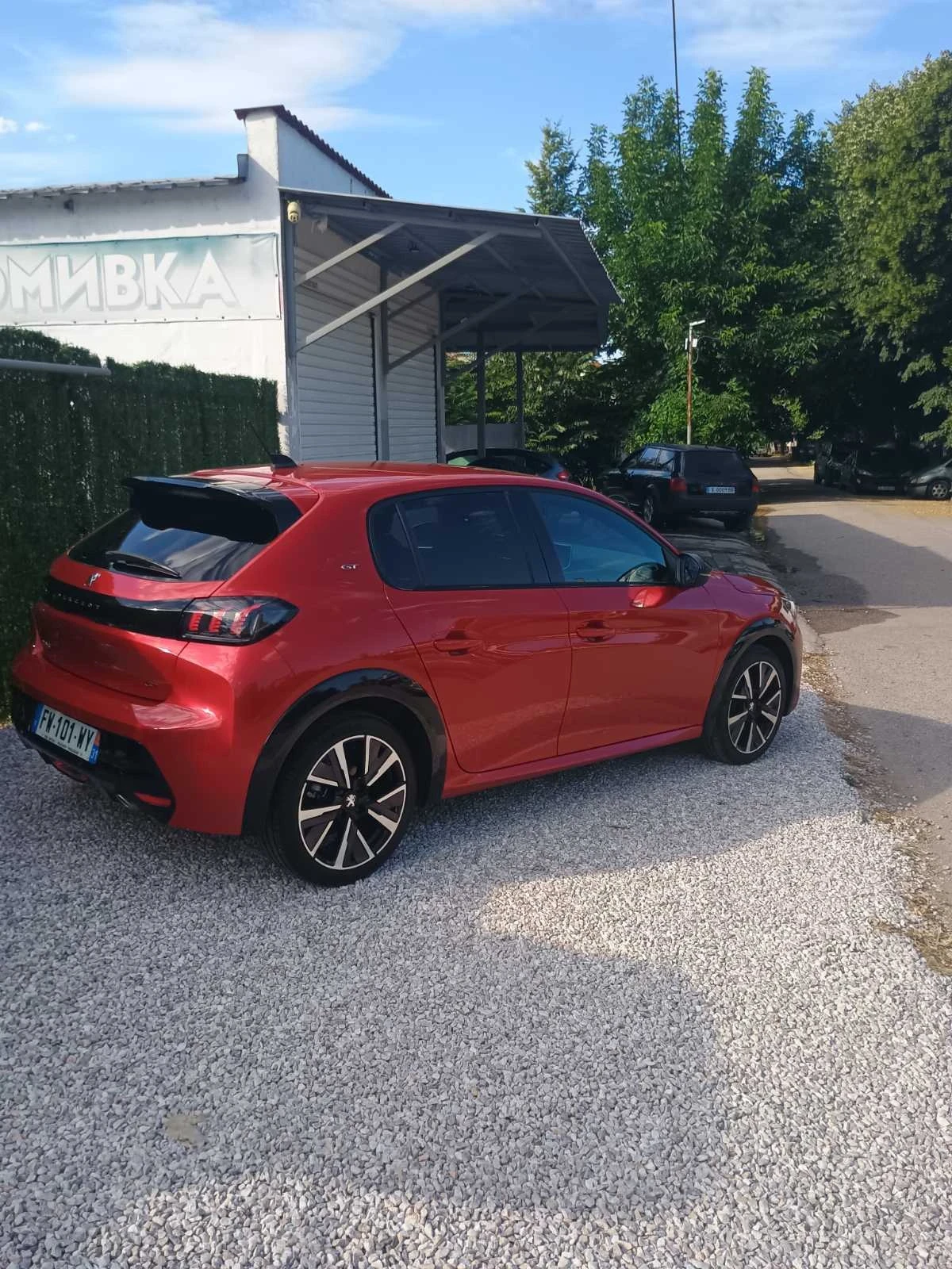 Peugeot 208 GT 131кс., снимка 3 - Автомобили и джипове - 55140315
