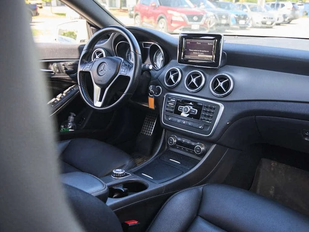 Mercedes-Benz CLA * 250 * CARFAX * ЦЕНА ДО БГ, снимка 15 - Автомобили и джипове - 55203339