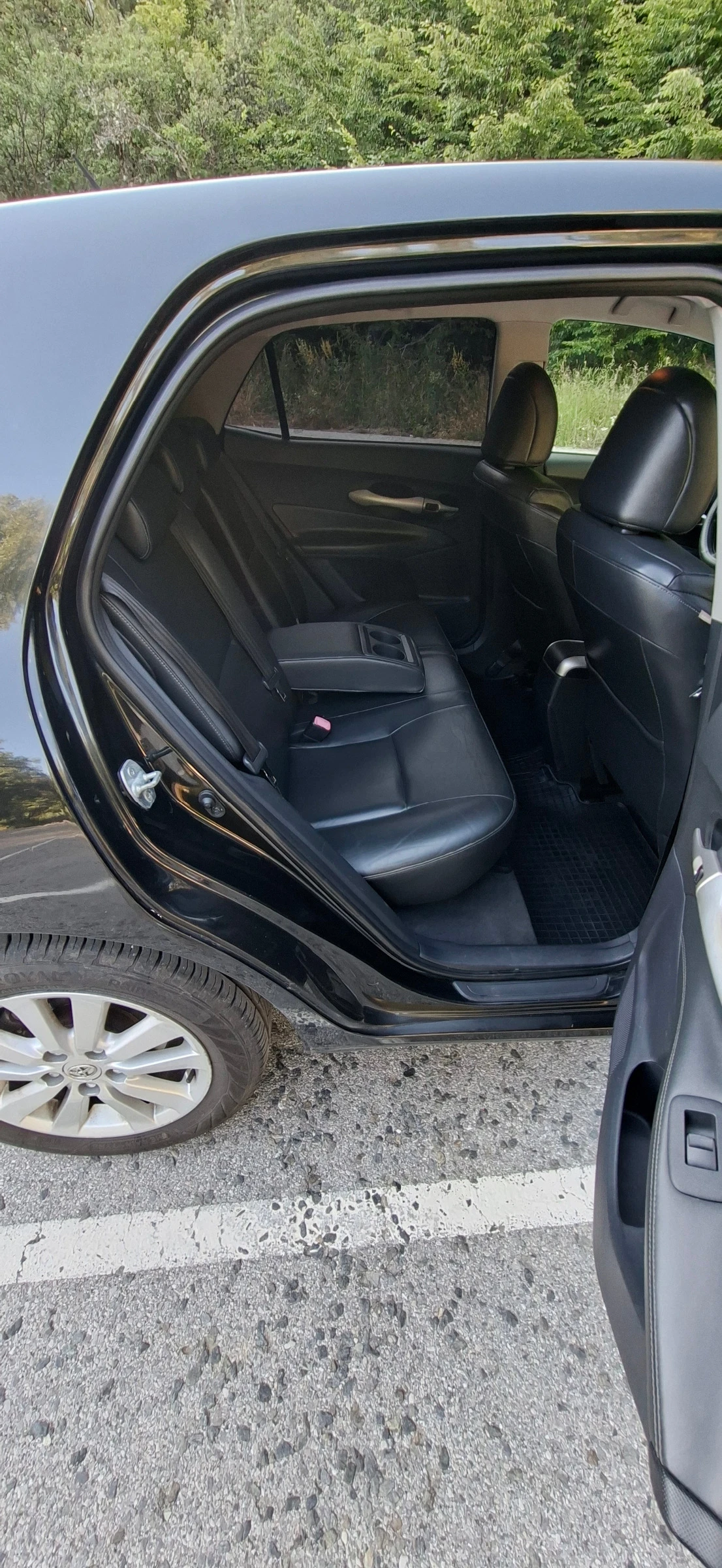Toyota Auris, снимка 10 - Автомобили и джипове - 55252978